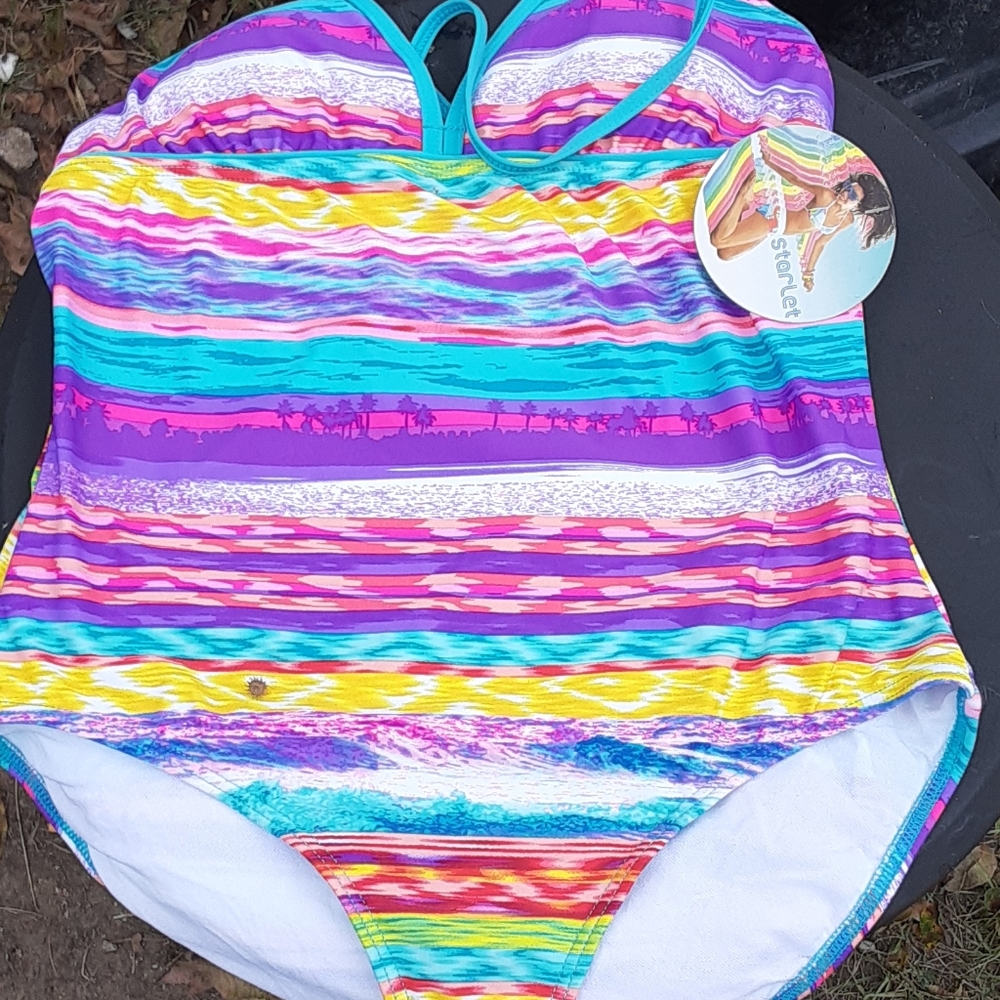Swim suit
